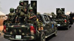 15 policemen, 18 soldiers arrested for selling weapons to terrorists