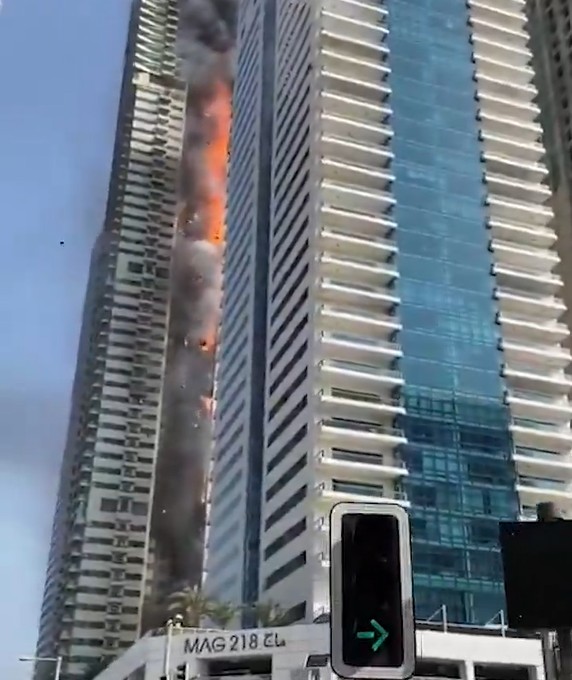 Fire breaks out at 67-Storey building in Dubai, 3,800 people evacuated
