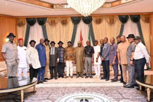 Tinubu brokers Rivers peace talks