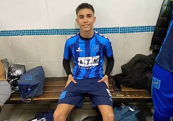 Argentine player, 18, dies during knee surgery
