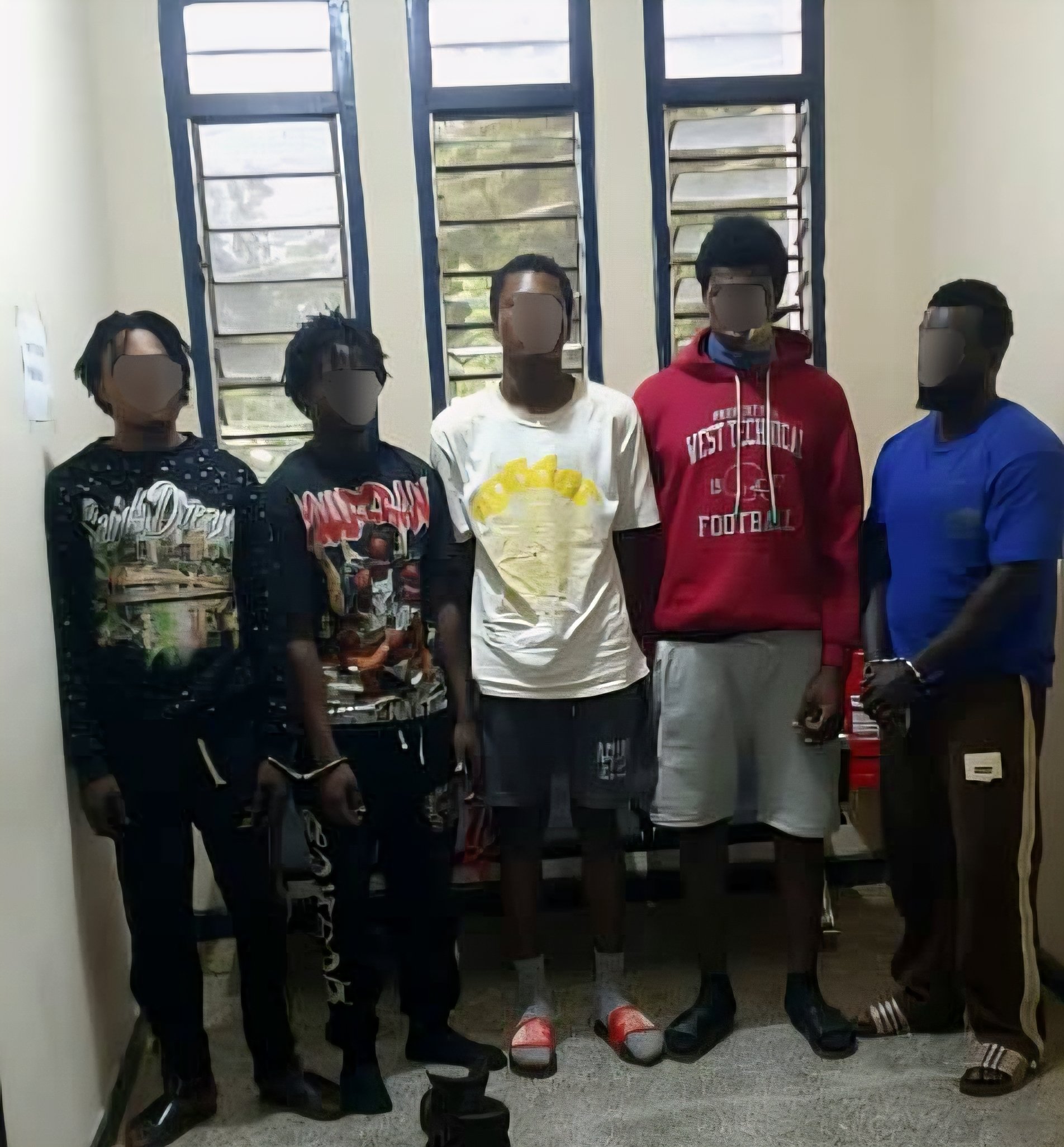Ghanaian police arrest Five suspected robbers